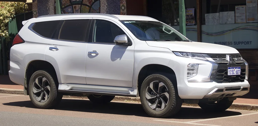 Mitsubishi Pajero Sport 2026