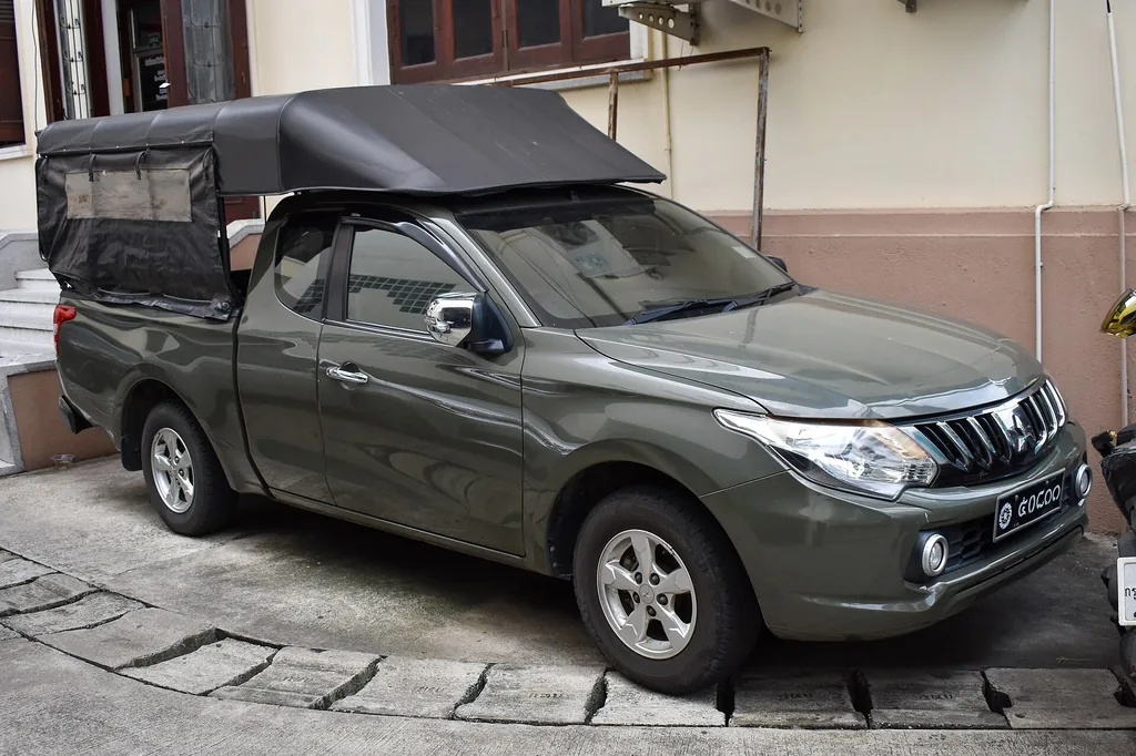 Mitsubishi Triton 2027