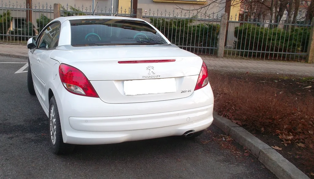 Peugeot 207 2014