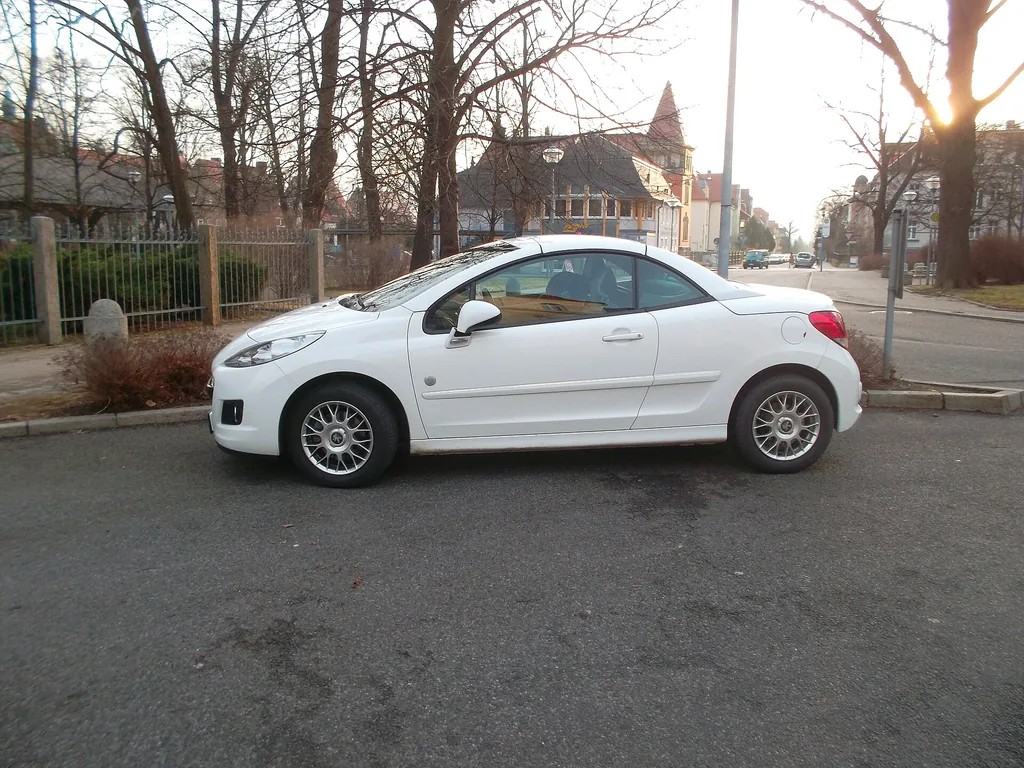 Peugeot 207 2014