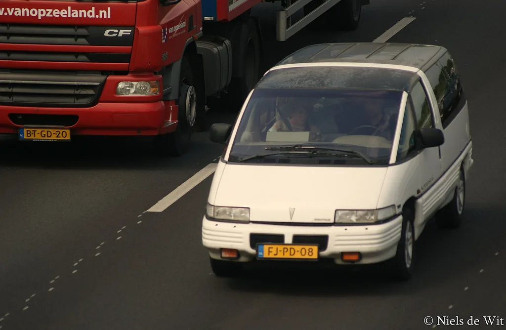 Pontiac Trans-Sport 1992