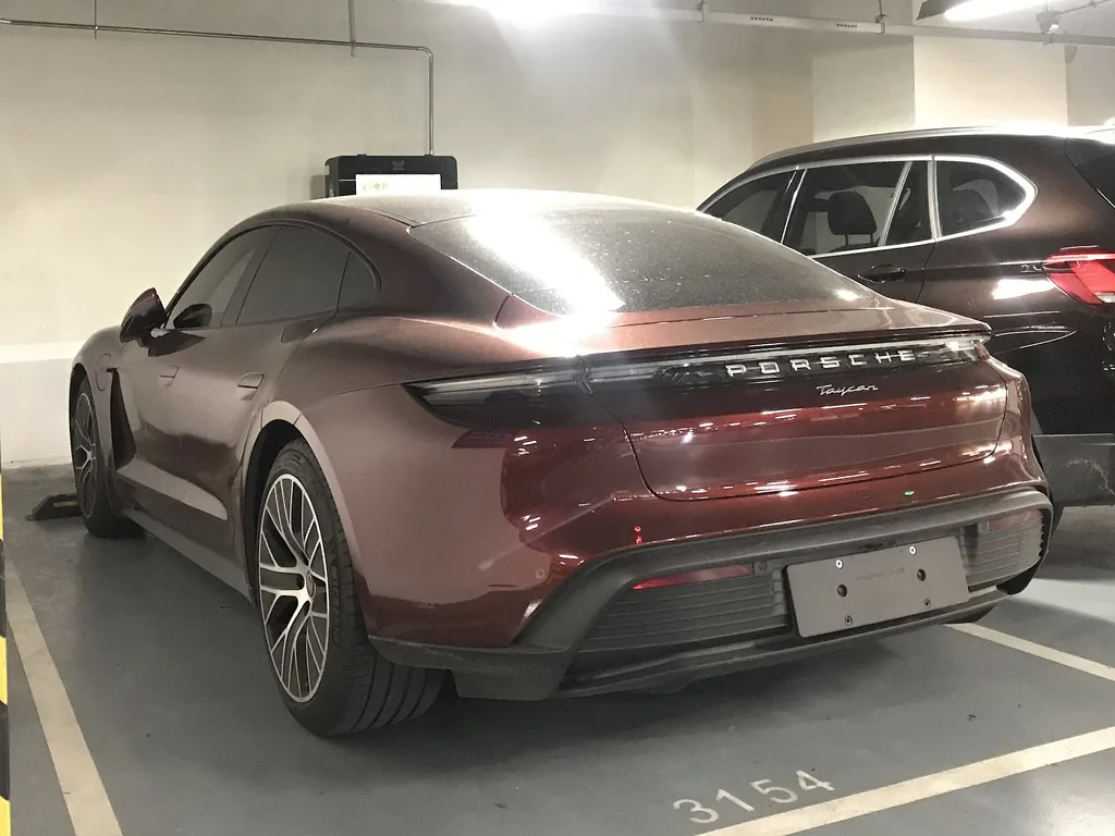 Porsche Taycan 2027