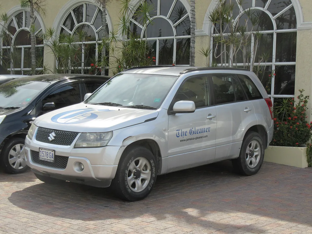 Suzuki Grand 2016
