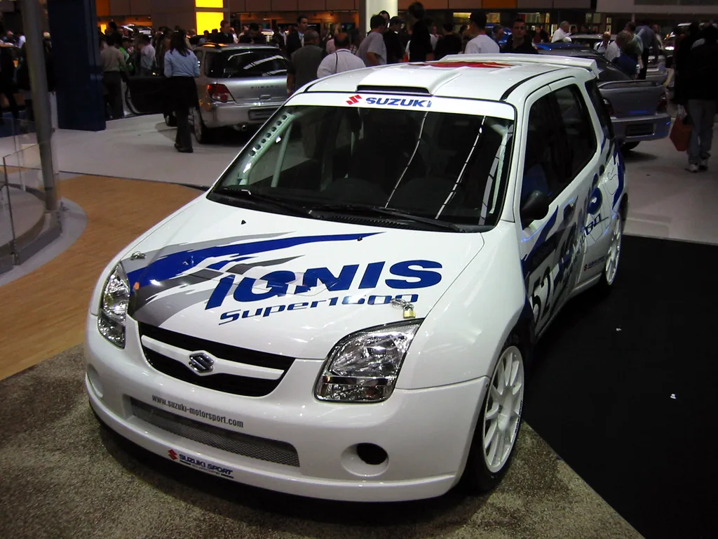 Suzuki Ignis 2003