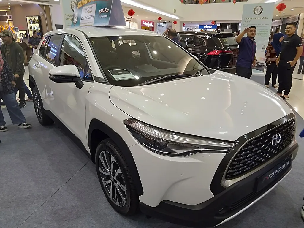Toyota Corolla Cross 2027