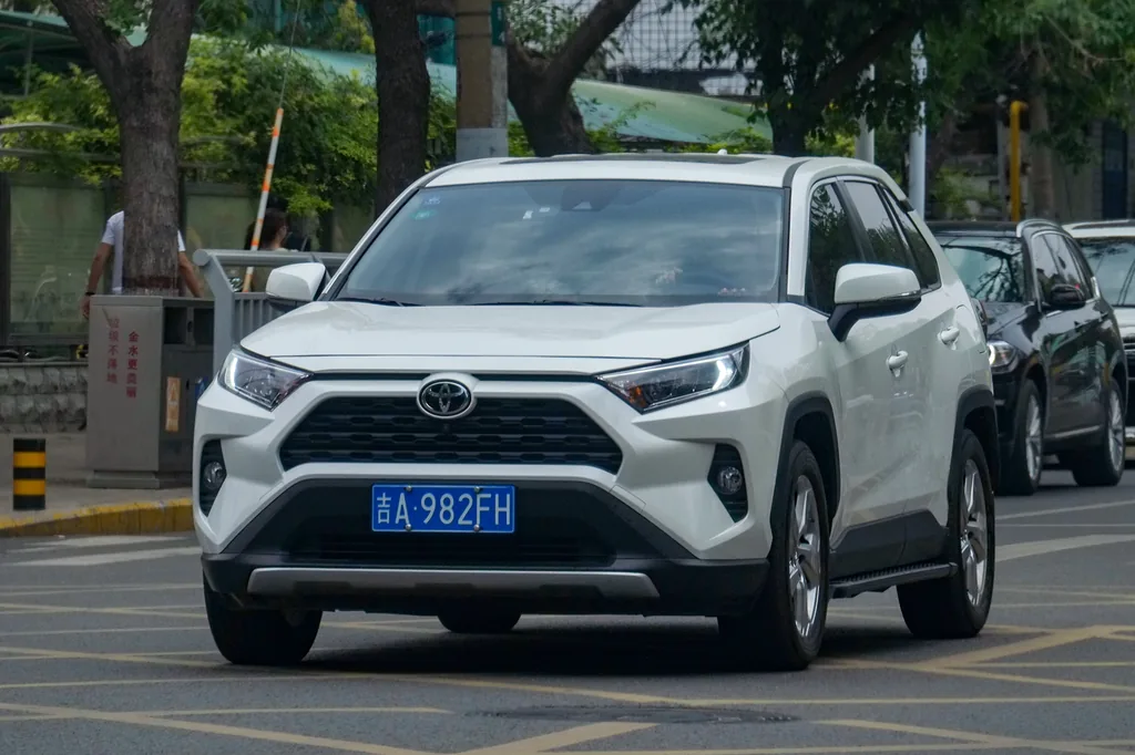 Toyota RAV4 2027