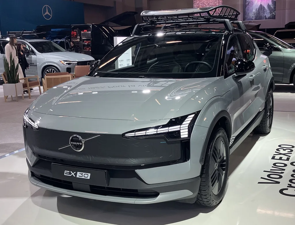 Volvo EX30 2027